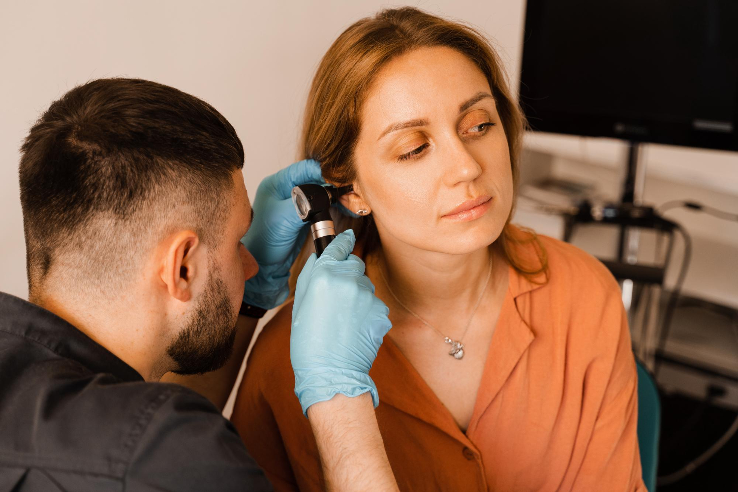 How to Find the Right Ear Wax Removal Service in London